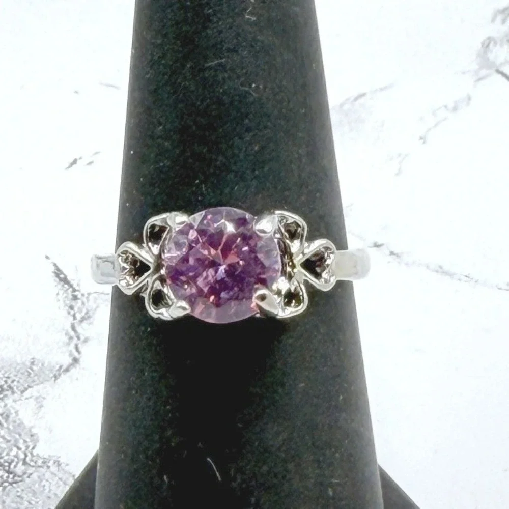 Pink Faceted Stone Ring Silver Tone Size 7.5 - New‎ Gift Ready